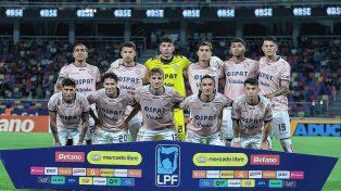 Madelón define el equipo y apuesta a la competencia interna ante San Lorenzo