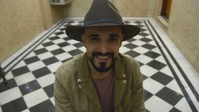Uno navega en las aguas de la música, definió Abel Pintos en Facebook Live de La Capital