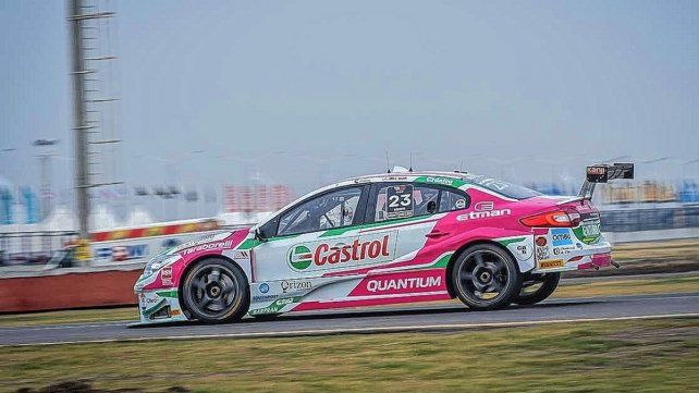 El Renault Fluence se quedó con el mejor registro al momento de clasificar.
