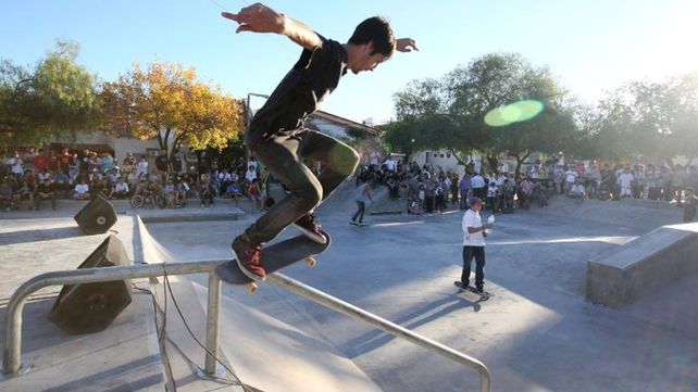 Día Internacional del Skate: los skaters santafesinos celebran en Candioti Park