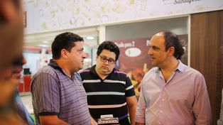 Apoyo municipal para que taxis y remises ofrezcan el pago con tarjeta