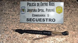 Paraná: adolescente arrebató la cartera y zapatillas a una mujer