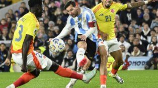 sMessi titular en Argentina.