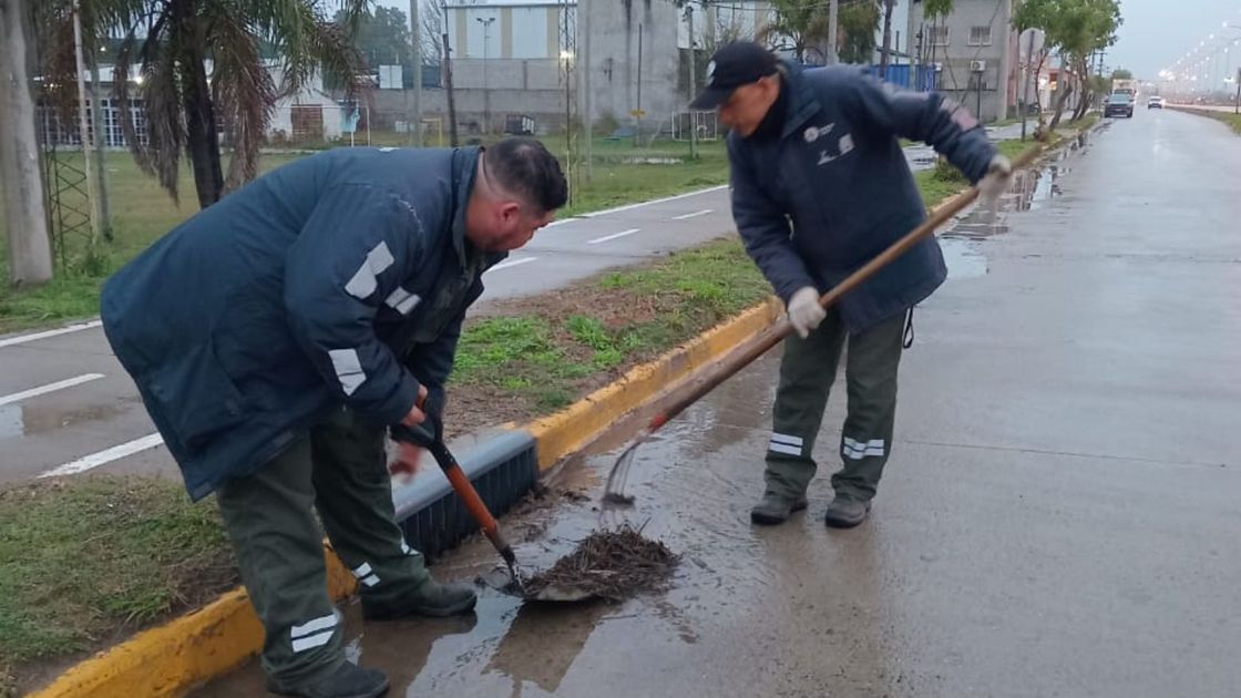 Ante el pronóstico de tormentas fuertes para la ciudad, el municipio activó el protocolo de riesgo hídrico