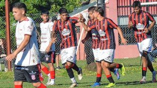 Patronato enfrentó a 9 de julio de Rafaela en el capítulo inicial. El Rojinegro cosechó tres victoria en seis categorías.