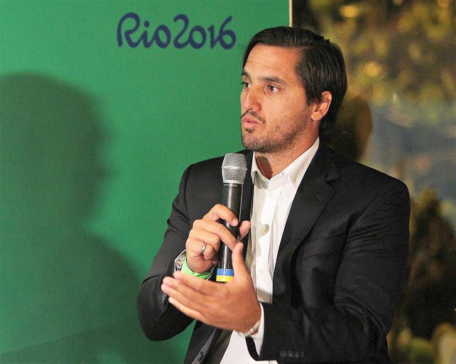 Ficha jug&oacute; cuatro copas del mundo y fue capit&aacute;n en el Mundial de Francia.