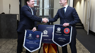 La Conmebol y la UEFA inauguraron su oficina conjunta en Londres