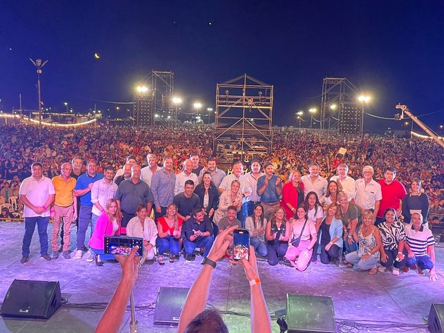 Más de 40 mil personas disfrutaron de la 8ª Fiesta de la Confraternidad Departamental