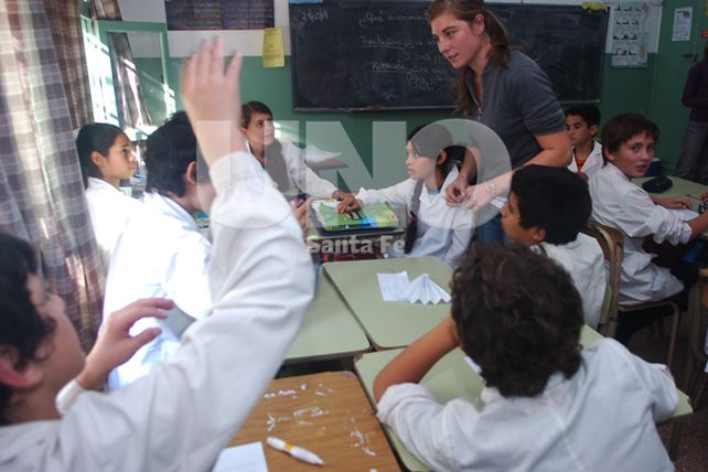 El gobierno provincial acepta rediscutir su oferta salarial a docentes