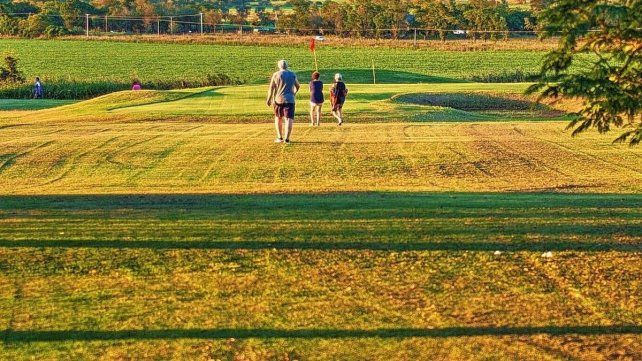 Un golpe para el deporte local en Victoria: cierra el único campo de golf.
