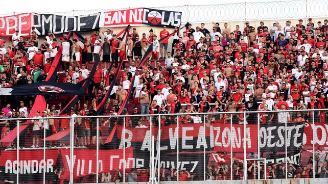 Apoyo. La hinchada pudo concurrir a la cancha de Independiente en diciembre.&nbsp;