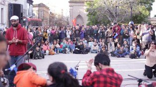En Paraná se movilizaron para defender la educación pública