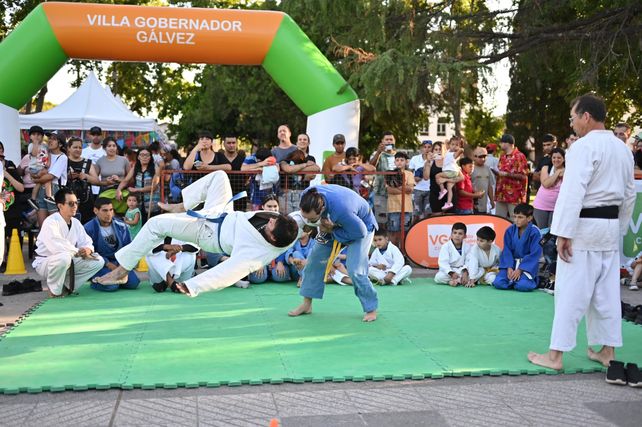 Durante la exhibición VGG se muestra