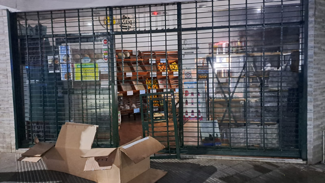 El local asaltado este martes en San Juan y Buenos Aires.&nbsp;