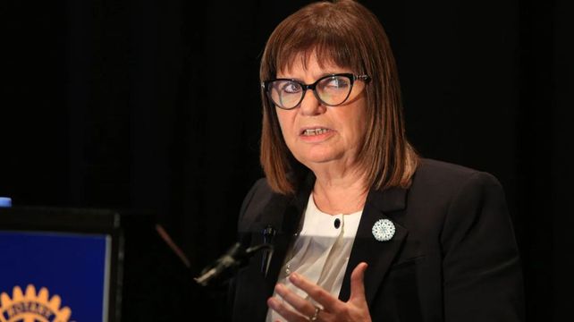 Patricia Bullrich aseguró que es la primera vez que hay una decisión política de terminar con estos falsos líderes sociales.&nbsp;