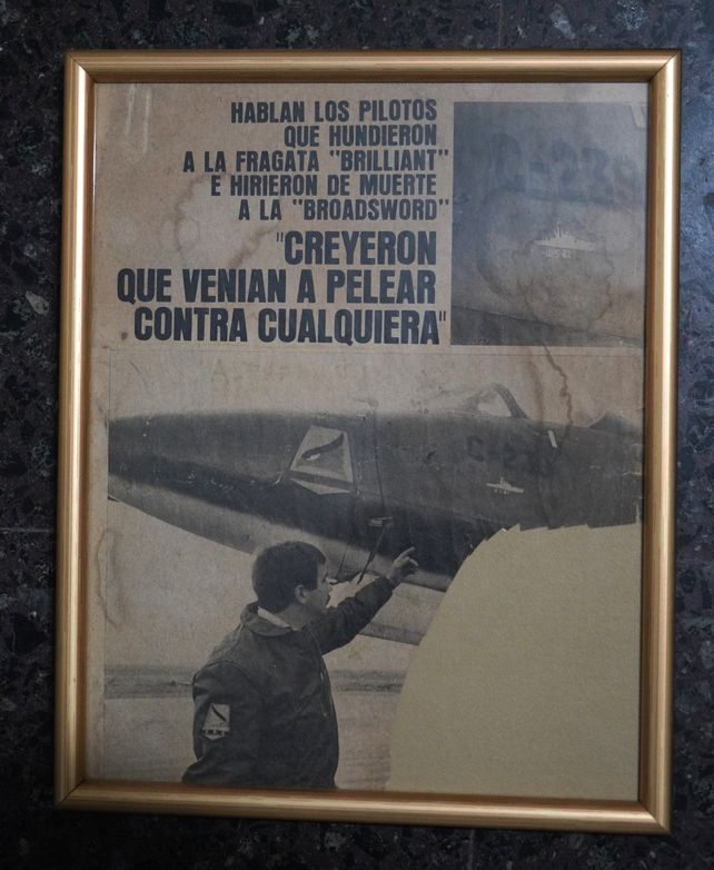 Vázquez, en una publicación de una revista de 1982, días después de haber hundido una fragata.