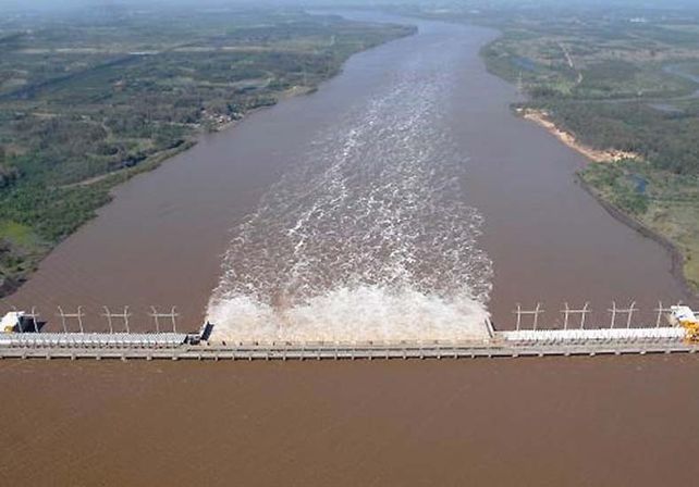 Salto Grande deberá incrementar la evacuación de la presa