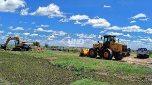 Emergencia hídrica: Provincia avanza con obras de reparación de defensas en el Gran Santa Fe.