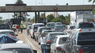 Cerca de 60 mil vehículos circularon por el Túnel el fin de semana largo