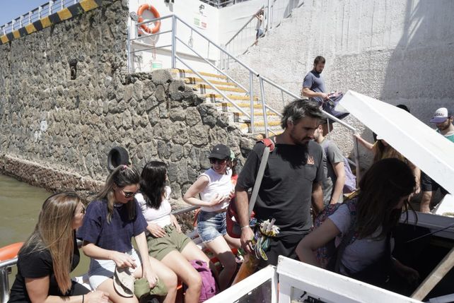 El servicio de lanchas para cruzar hacia las islas funcionará de 11 a las 16