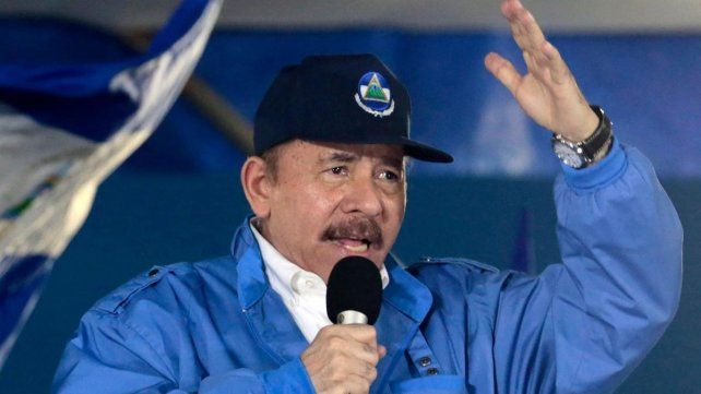 Nicaragua retira a su embajador en Argentina