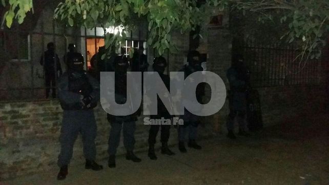 Santo Tomé: detenidos con secuestro armas, balas y drogas en tres allanamientos