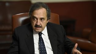 El ex embajador en España, Ricardo Alfonsín.