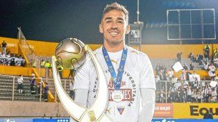 El vialense Lisandro Alzugaray, supercampeón en Ecuador.