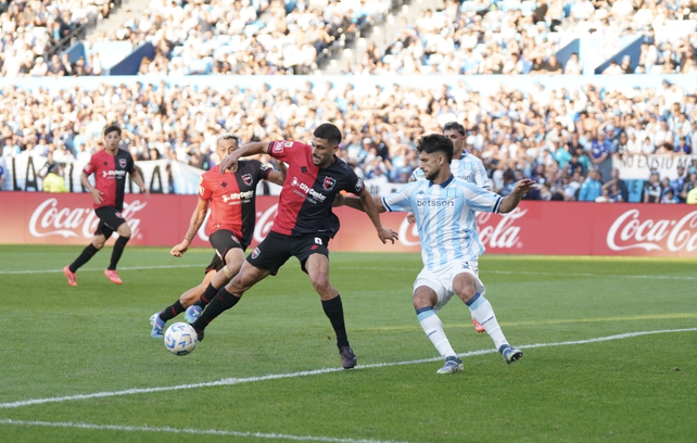 Juanchón García imprimió más poder ofensivo en el complemento en el ataque de Newells.
