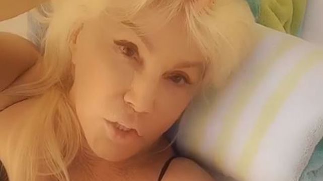 Susana al natural en un video tomando sol junto a su hija y su nieta