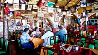 El 80% de los comercios locales aprovechó el feriado puente