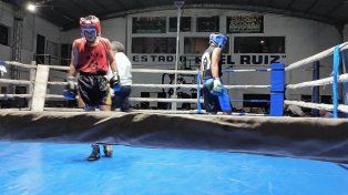El club San Agustín tuvo varias peleas amateurs.