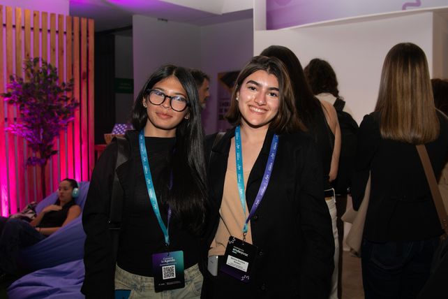 Milagros Vera y Martina Romero