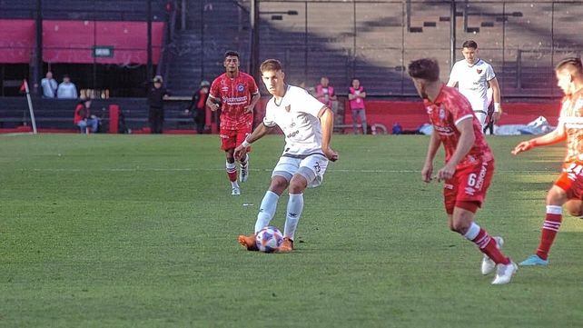 Argentinos sacó provecho de un Colón en capa caída.