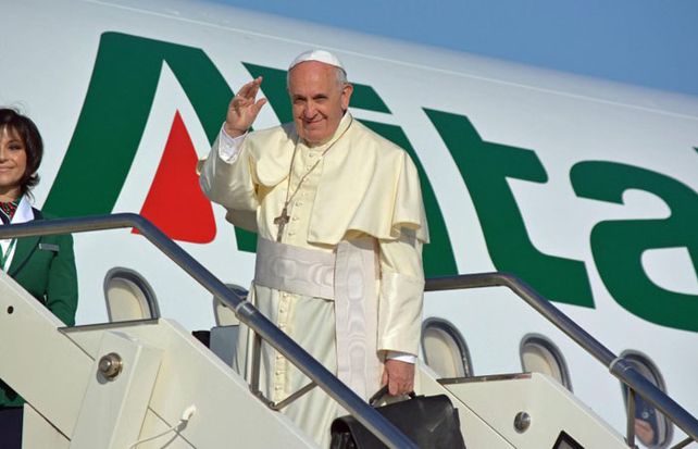 El Papa desea que su viaje por África dé frutos espirituales y materiales