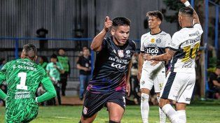 Unión tendría en carpeta a un extremo paraguayo