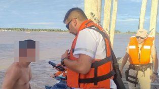 Borrachos navegando: dos conductores alcoholizados en el río Paraná