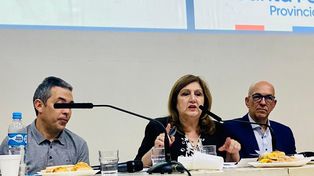 El Ministerio de Educación, encabezado por Adriana Cantero, despliega una estrategia de diálogo permanente.