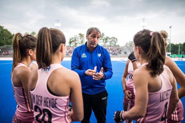 Retegui confirmó el plantel para Lima