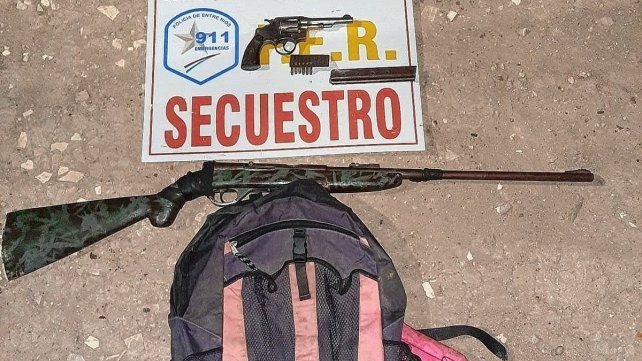 Tiros entre familias: secuestran dos armas y municiones