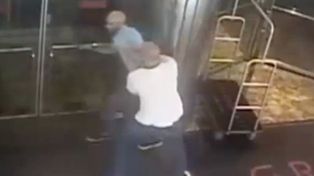 La policía de Nueva York difundió un video de la violenta y errónea detención del ex tenista Blake