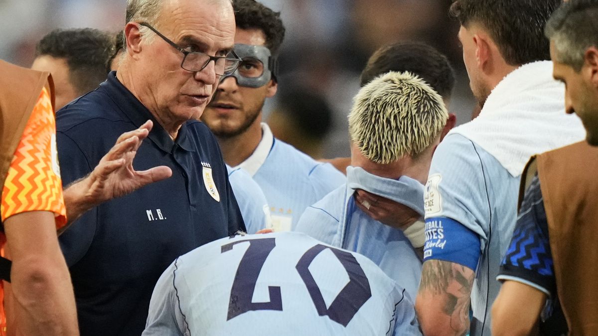 Uruguay confirmó al reemplazante de Bielsa, un nuevo DT que es ídolo de la Celeste