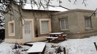 La nieve llegó a Capilla del Monte, en las sierras cordobesas