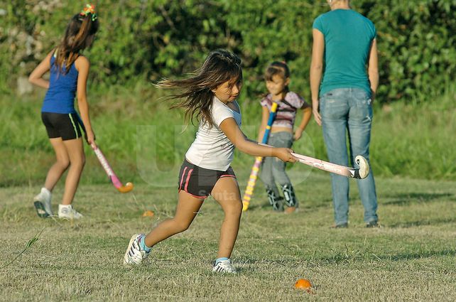 Hockey solidario: con la idea de una infancia feliz e inclusiva