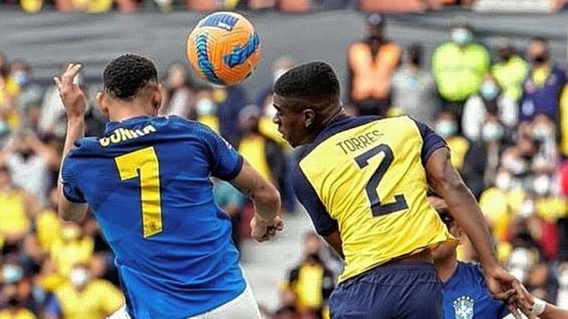 Ecuador y Brasil ante un partido caliente.