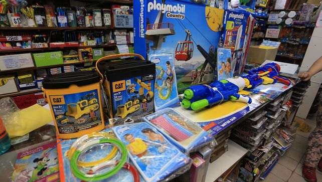 Las ventas minoristas subieron 0,6% para Reyes