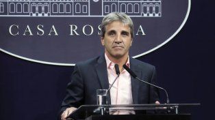 Caputo anunció medidas para impulsar el crédito hipotecario con fondos de la Ansés: esperan llegar a 18 mil familias