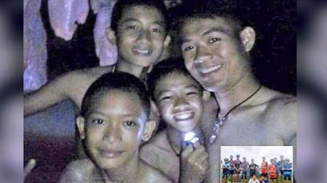 La historia de los 12 chicos rescatados de la cueva en Tailandia