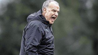 Marcelo Bielsa cito a dos jugadores de Boca en Uruguay.