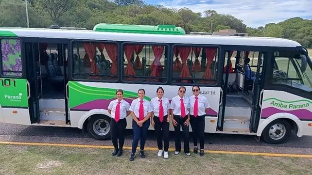 Paraná inició este domingo un nuevo servicio de trsnporte urbano de pasajeros